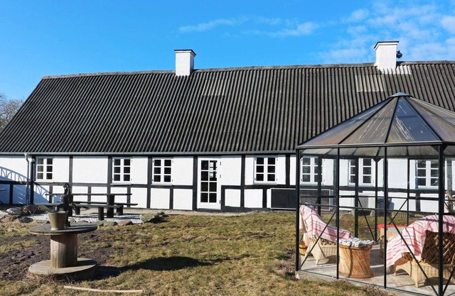 10 person holiday home in Hadsund