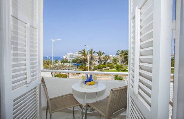 100 m² Villa ∙ 2 bedrooms ∙ 5 guests