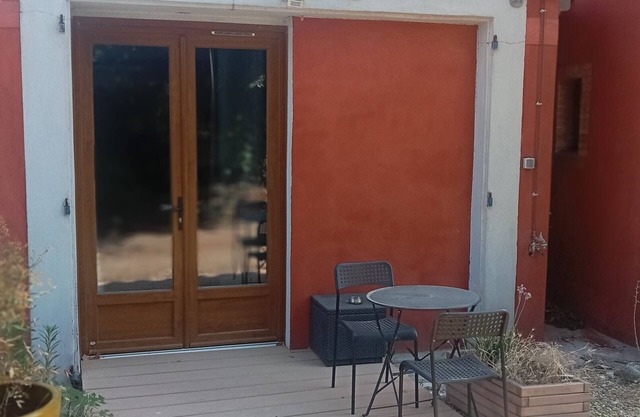 '1001 Nights' Room with Balcony, Wi-Fi and Air Conditioning - Villeneuve-lès-Montréal