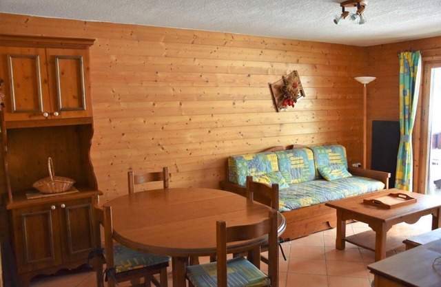 100m from ski slopes, terrace, tv, ski locker, 50m², Pralognan-la-Vanoise