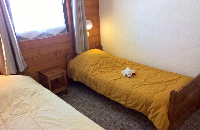 100m from ski slopes, 1st floor, tv, 35m², La Norma