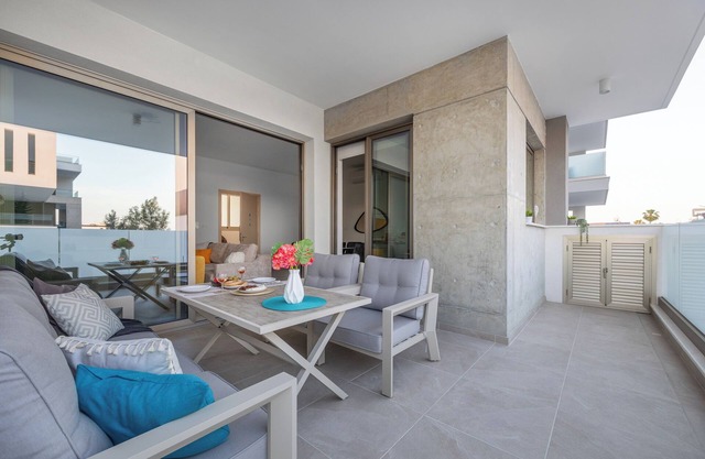 102 Mulberry Court- Bright with Large Terrace