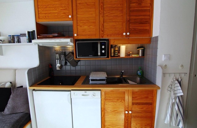 10th floor, balcony, tv, ski locker, 26m², Alpe d'Huez