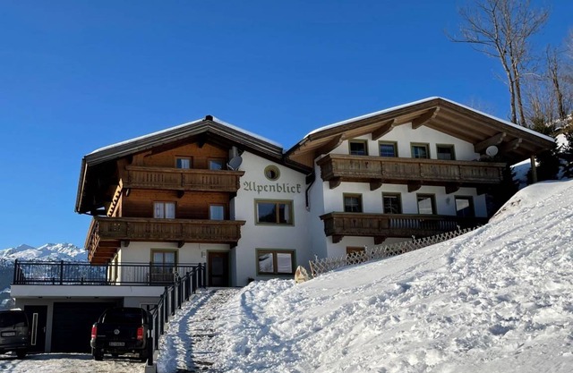 110 m² Apartment ∙ 4 bedrooms ∙ 9 guests