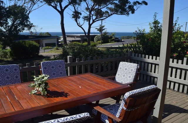 12 Gwainurra Grove, Pambula Beach