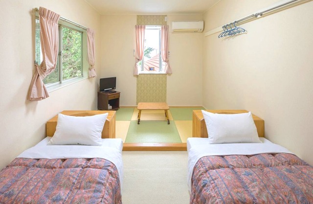 Atagawa Onsen Mediterranean Pension Knossos 