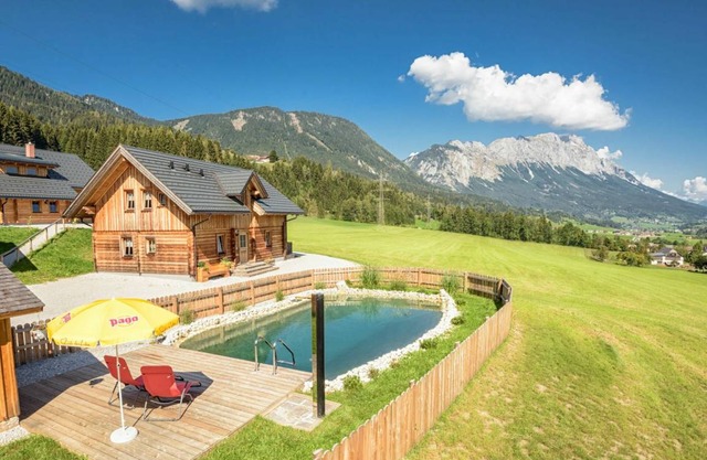 120 m² Accommodation ∙ 4 bedrooms ∙ 10 guests