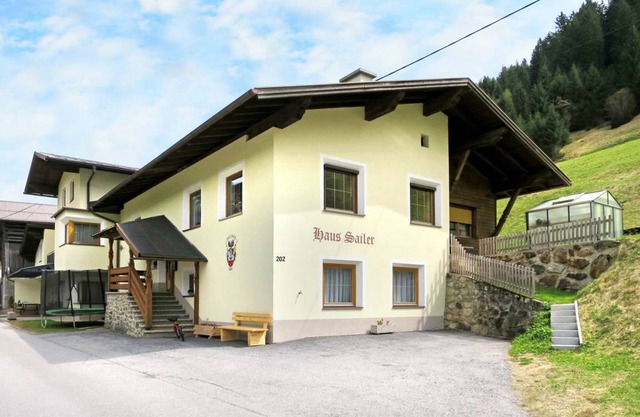 125 m² Apartment ∙ 5 bedrooms ∙ 11 guests