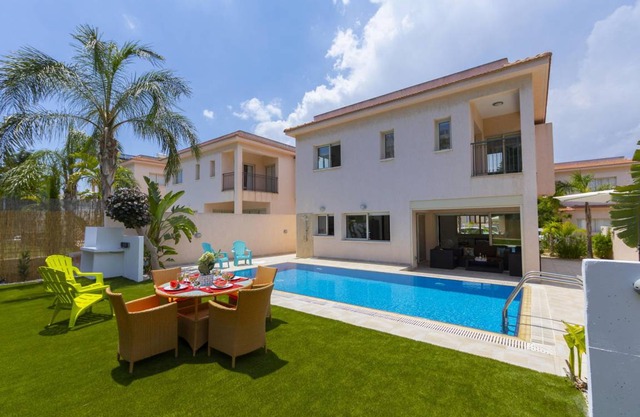 130 m² Villa ∙ 3 bedrooms ∙ 6 guests