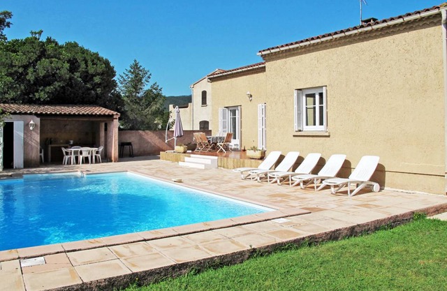 135 m² Apartment ∙ 3 bedrooms ∙ 6 guests