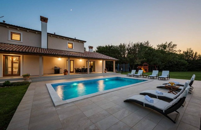 140 m² Villa ∙ 4 bedrooms ∙ 8 guests