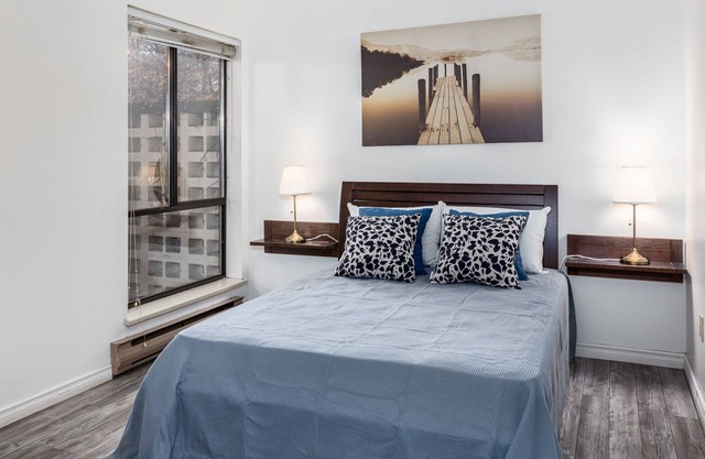 1405 Haro St - 3 Bedrooms - Downtown Vancouver