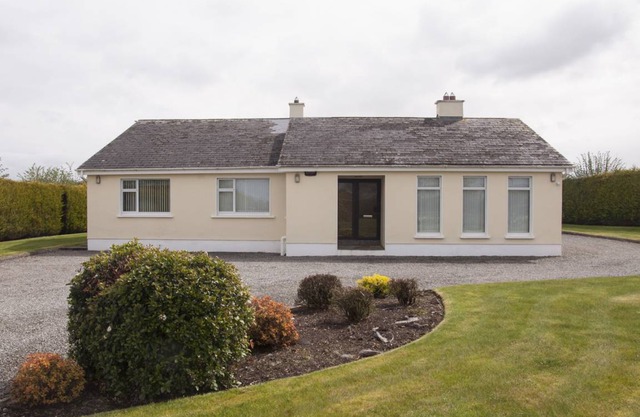 150 m² Bungalow ∙ 4 bedrooms ∙ 8 guests
