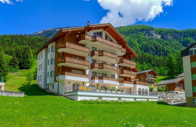 157 m² Apartment ∙ 4 bedrooms ∙ 8 guests