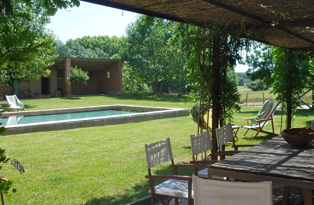 17th Century Catalan country house next to a medieval castle, pool, sleeps 10.