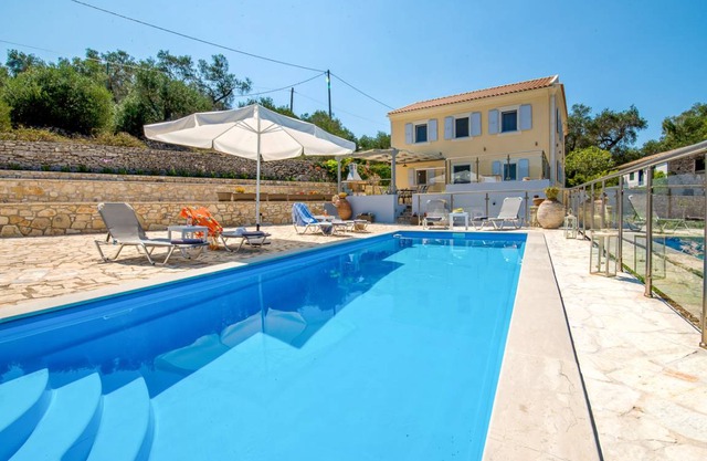 195 m² Villa ∙ 3 bedrooms ∙ 6 guests