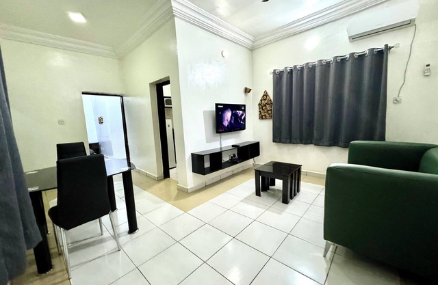 1BEDROOM FLAT at UTAKO ABUJA. 24hrs LIGHT, WIFI & KITCHEN