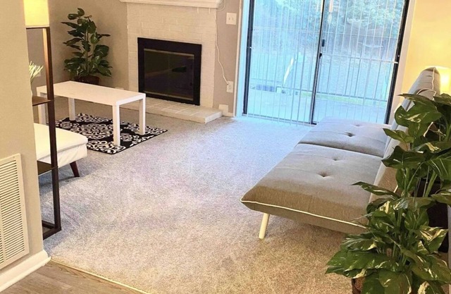 ☆1BR Apt in ♡ of Lorton | Free Parking, Pool, Gym☆