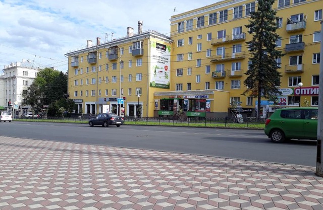 2х комнатные апартаменты у ТЦ Макси на пр. Ленина 15