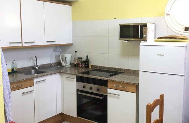 2 Bd Apartment With Stunning View
