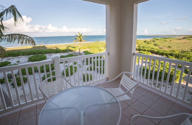 2 Bdrm Condo Located At Northwest Point Resort. Enjoy Beach-Pool -Hot Tub-views