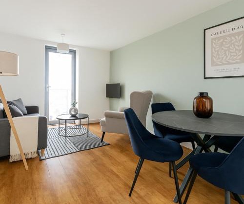 2 Bed Apartment in Stratford