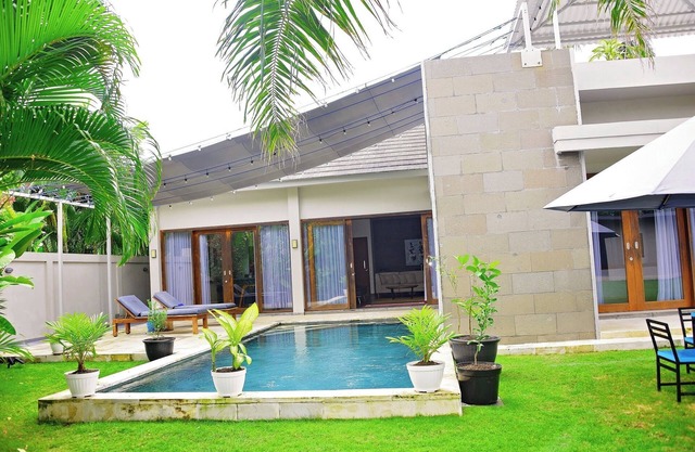 2 Bedroom Villa with Pool and Close to Setangi Beach