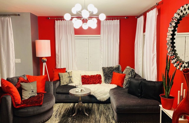 2 bedroom, 2.5 bath house in West Asheville, NC