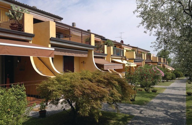 2 bedroom accommodation in Cavaion Veronese VR