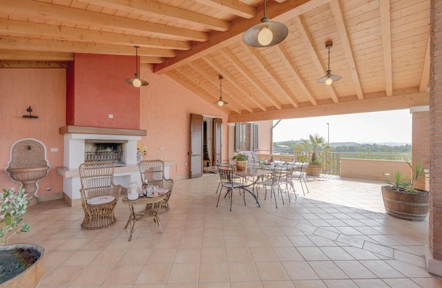 2 bedroom accommodation in Cavaion Veronese VR