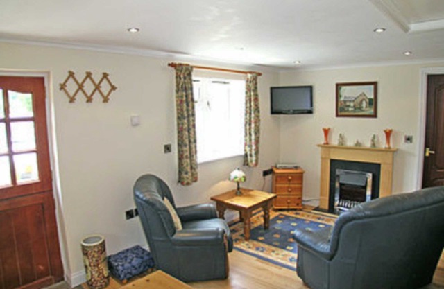 2 bedroom accommodation in Kentisbury Ford