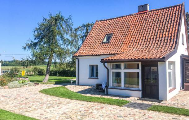2 bedroom accommodation in Morag