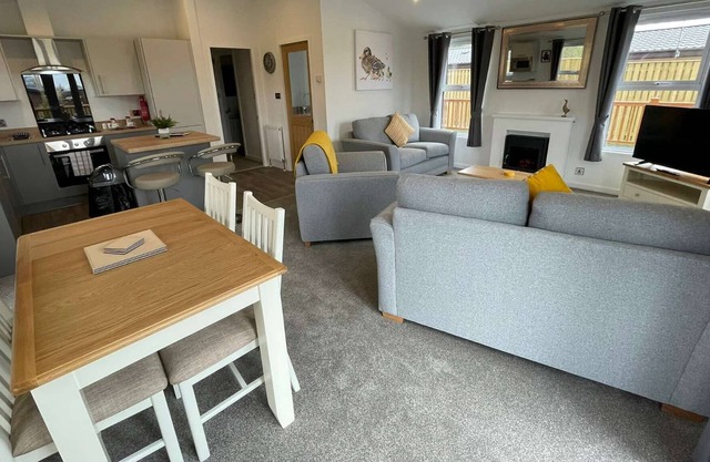 2 bedroom accommodation in Caistor, Market Rasen