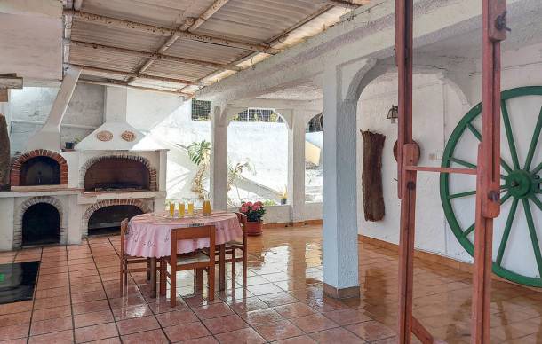 2 bedroom accommodation in Gonnesa
