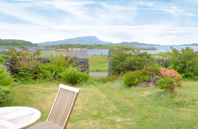 2 bedroom accommodation in Cullipool