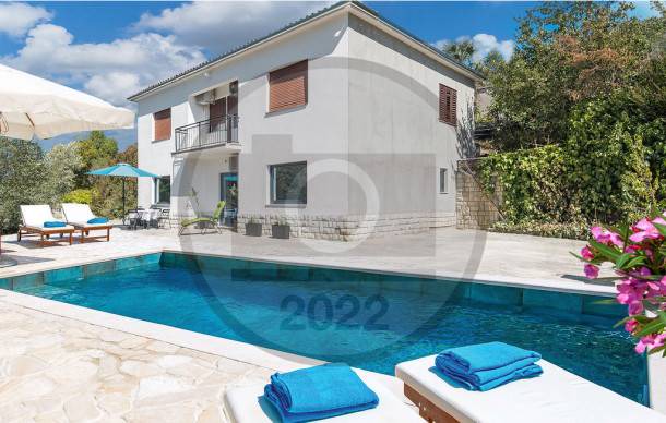 2 bedroom accommodation in Podpican