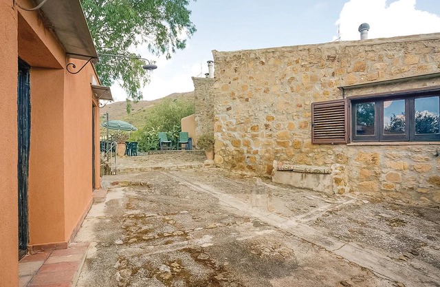 2 bedroom accommodation in Caccamo (PA)