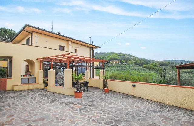 2 bedroom accommodation in Casalguidi