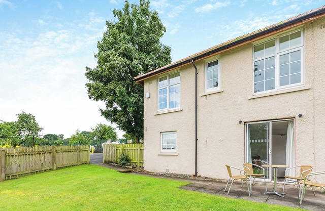 2 bedroom accommodation in Meathop, near Grange-over-Sands
