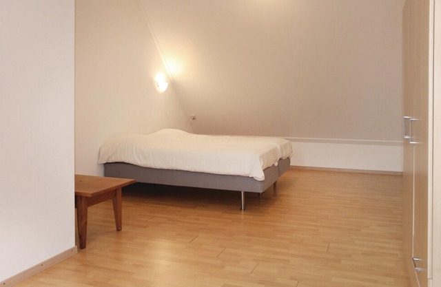 2 bedroom accommodation in De Moer
