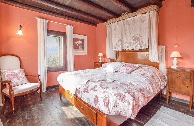 2 bedroom accommodation in Tarzo