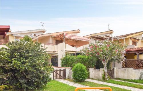 2 Bedroom Amazing Apartment In Botricello