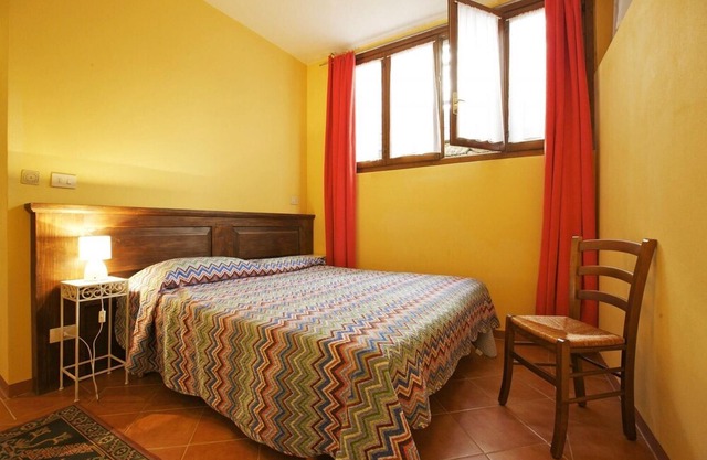 2 bedroom apartment in a popular holiday residence with private beach