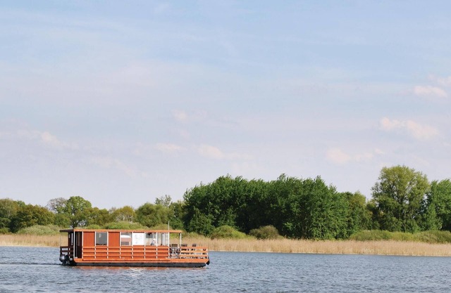 2 bedroom beautiful ship in Radewege