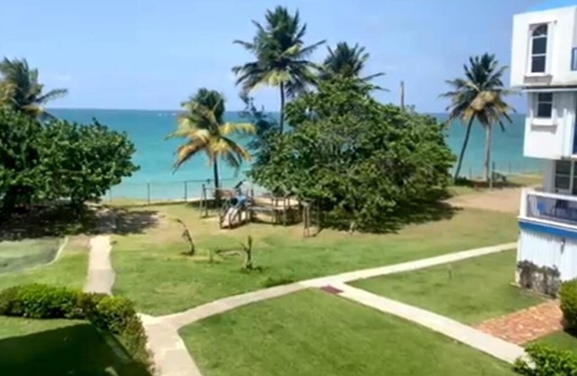 2 Bedroom condo with Ocean and Mountain view