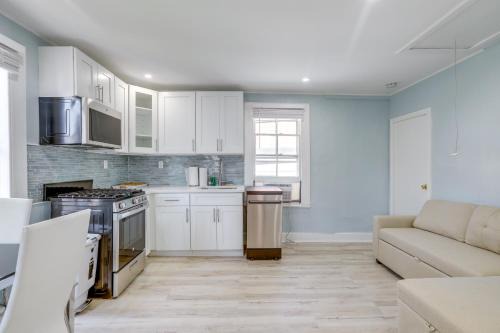 2 Blocks to Beach Sunny Ocean Grove Apartment