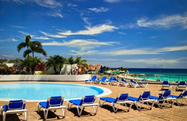 2/BR Condo in Royal Islander La Terrasse Resort