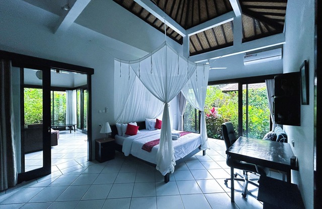 2-BR Ubud Villa - The Editorial W/Large Living Room, Family-Friendly