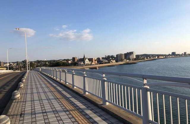 2 minutes walk to Gamaike Station, 12 minutes to Chubu Airport, very convenient to go to Nagoya.
