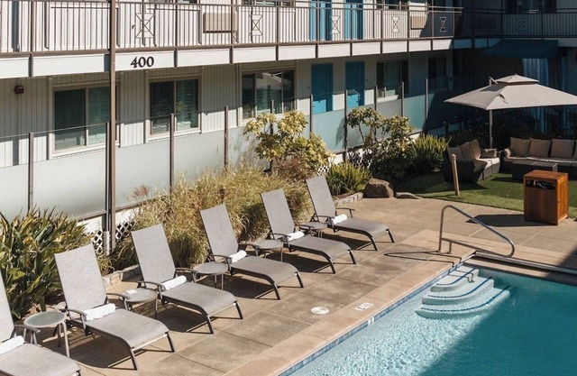 2 Units | Delightful Retreat | Near Golden Gate | Outdoor Pool | Free Parking